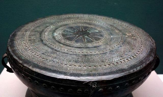 箜篌和竖琴、钢琴和扬琴都本是同胞兄弟！中国传统乐器大盘点