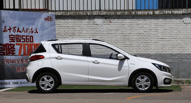 三部iPhone8, 都能买哪些车?