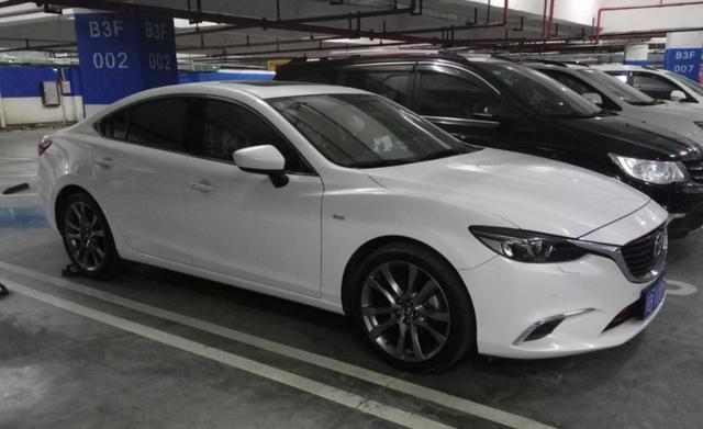 轴距2米8, 魂动设计弯道之王, 作为中型车曾月销过万如今才3千