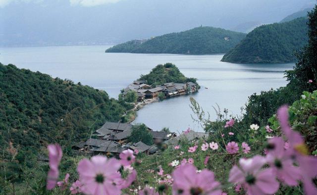 人生就该多走走看看, 秋天中最适合去的5个地