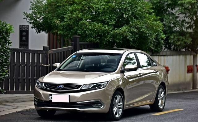 这台“国产沃尔沃”仅8万还配主动刹车