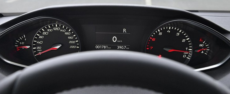 8万买台标志308S,两厢法系车小钢炮,奈何国内水土不服!