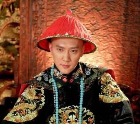 冯绍峰性格内向不讨喜还屡爆恋情 颖宝这次选