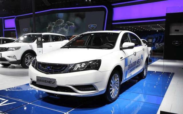 吉利帝豪与艾瑞泽5大战在即, 这两款国产家轿神车该选谁?