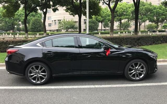 家人都想让我提雅阁, 我坚持提了它, 开雅阁的表弟却想跟我换车开