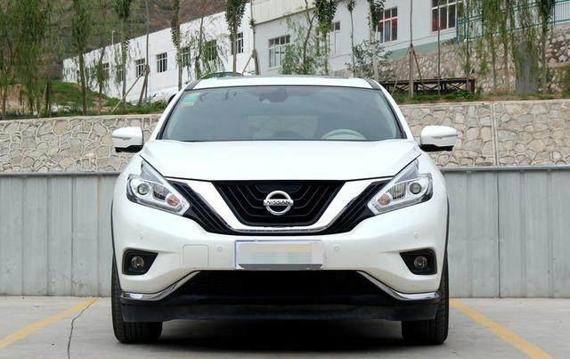 长4米9配全景天窗, CVT变速竞争汉兰达