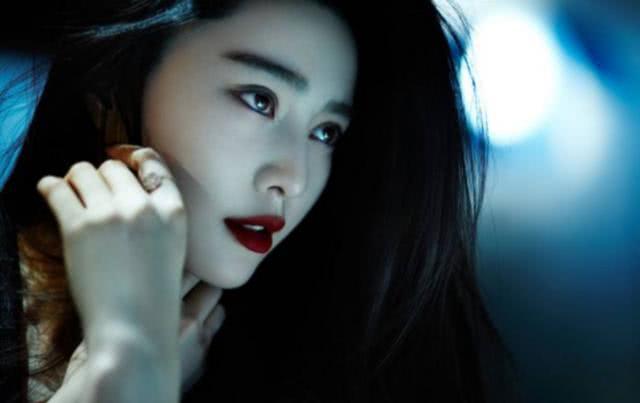 李晨为了自保发微博与范冰冰断绝关系,撇清自