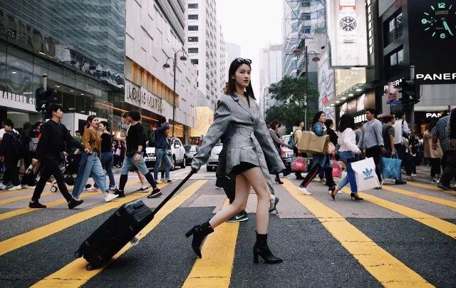 出游收藏:旅游摆拍的一百种姿势