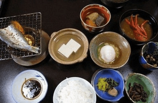 日本人普通家庭的一日三餐