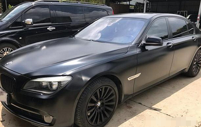 宝马为何没奔驰多见？7年宝马车主说出了他的苦衷