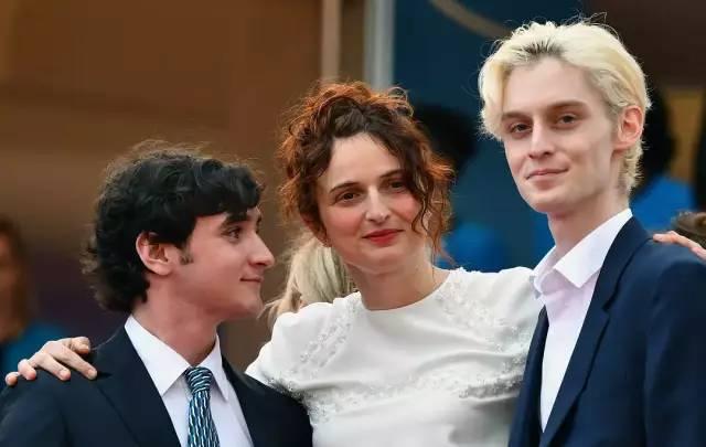 差1.3分就满分!这部今年戛纳评分最高的新片,终