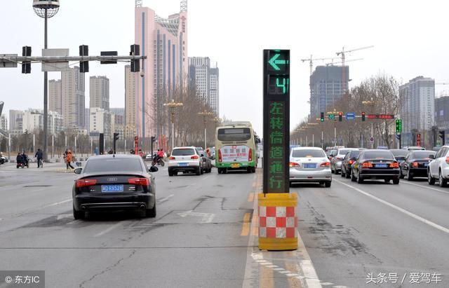 为什么新手红灯右转扣了6分, 老司机右转却不