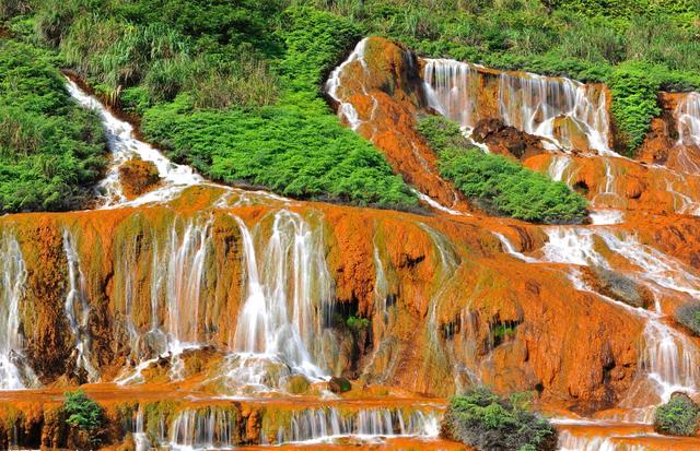 台湾山城九份经济越来越差,游客却越来越多,