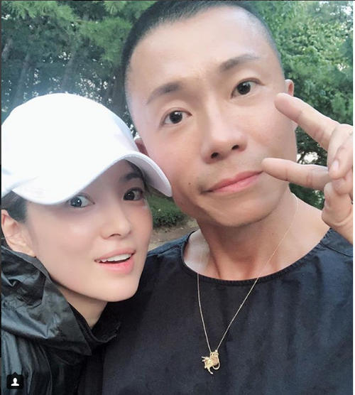 宋慧乔为新戏减肥瘦出尖下巴，被男闺蜜大赞吃“防腐剂”了