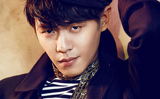 娱乐圈最火的小眼睛男神,黄轩、窦骁、邓伦上榜,最后一位最帅气