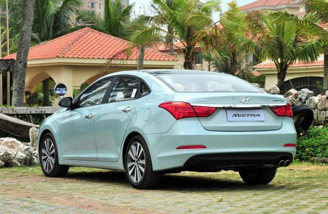 比博瑞漂亮十倍，比朗逸大两圈，10万买国产的帝豪GL不如买它