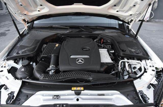 奔驰C200L落地需要多少钱?