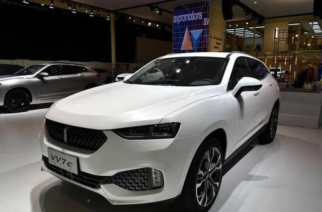 外观帅气, 2.0T涡轮配7速双离合, 仅17万还加价提汉兰达?