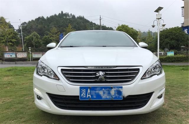 落地价15万, 现在仅标价9万, 新车不到两年贬值6万, 车主吃不下饭