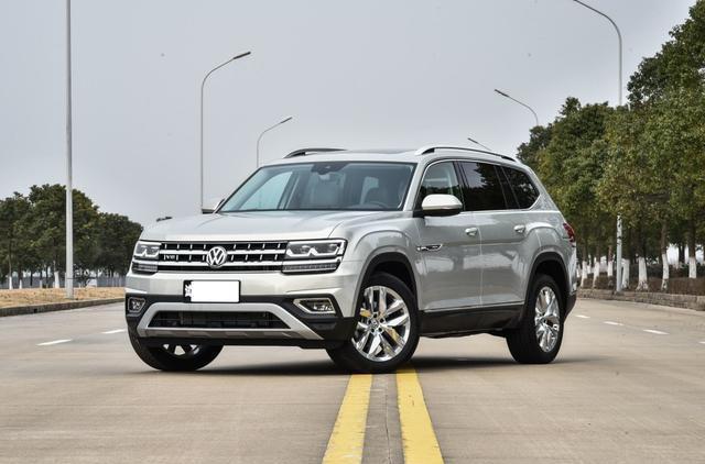 空间比奥迪Q7大, 可随意吊打汉兰达, 加价3万让群众无奈