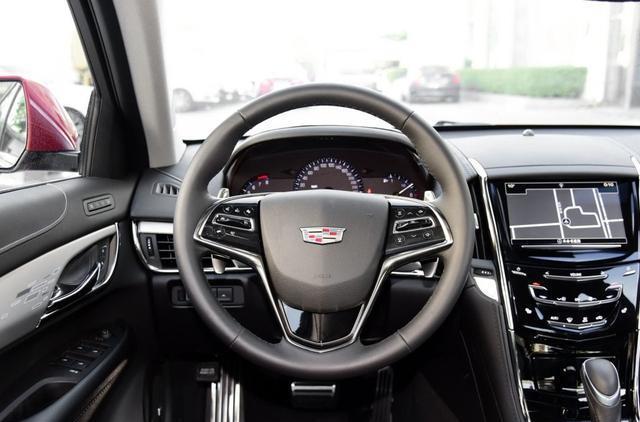 30W左右的车里, 谁家的方向盘做得最用心?