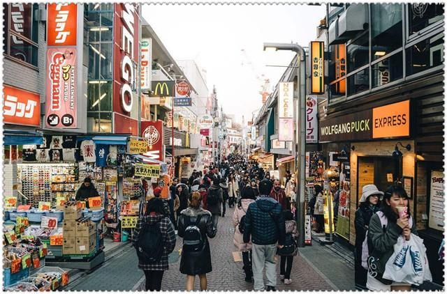 去日本旅游买了礼物送朋友,结局却是这样,让我