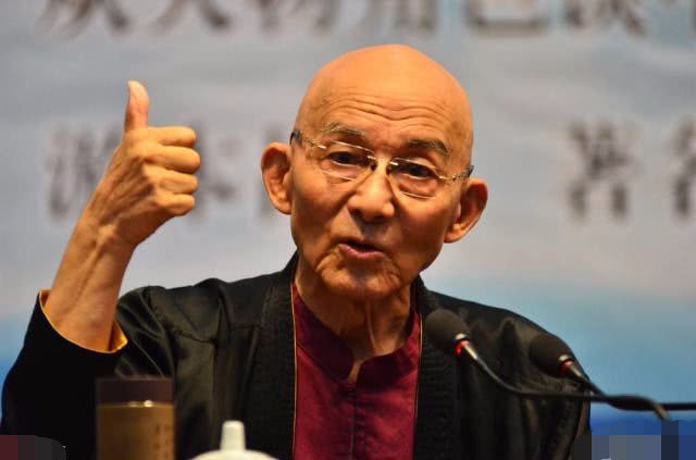 游本昌:坏了3天的猪肘子还要硬着头皮吃,这就是职业的
