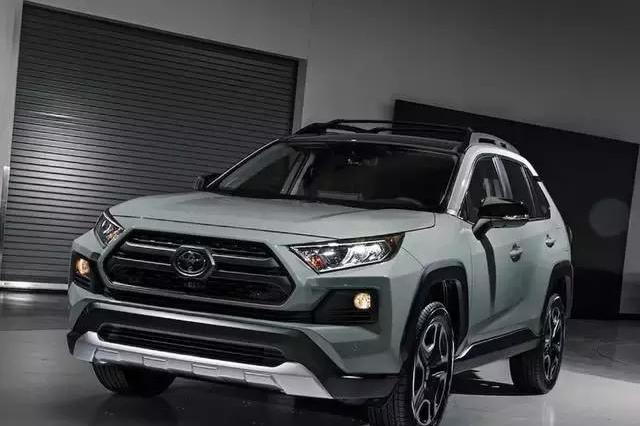 太酷了，这还是那个中庸的丰田吗? 全新一代RAV4亮相