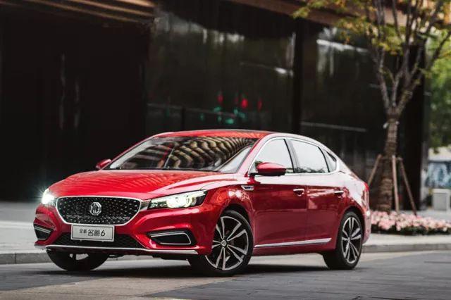 10万级售价竟配了百万豪车才有的配置 这5款车让人刮目相看！