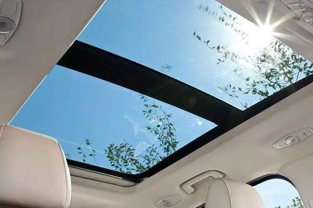 配备大尺寸全景天窗！这几款SUV值得一看！