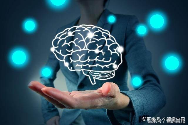 胎儿在妈妈子宫内待十个月,但智力发育只在这