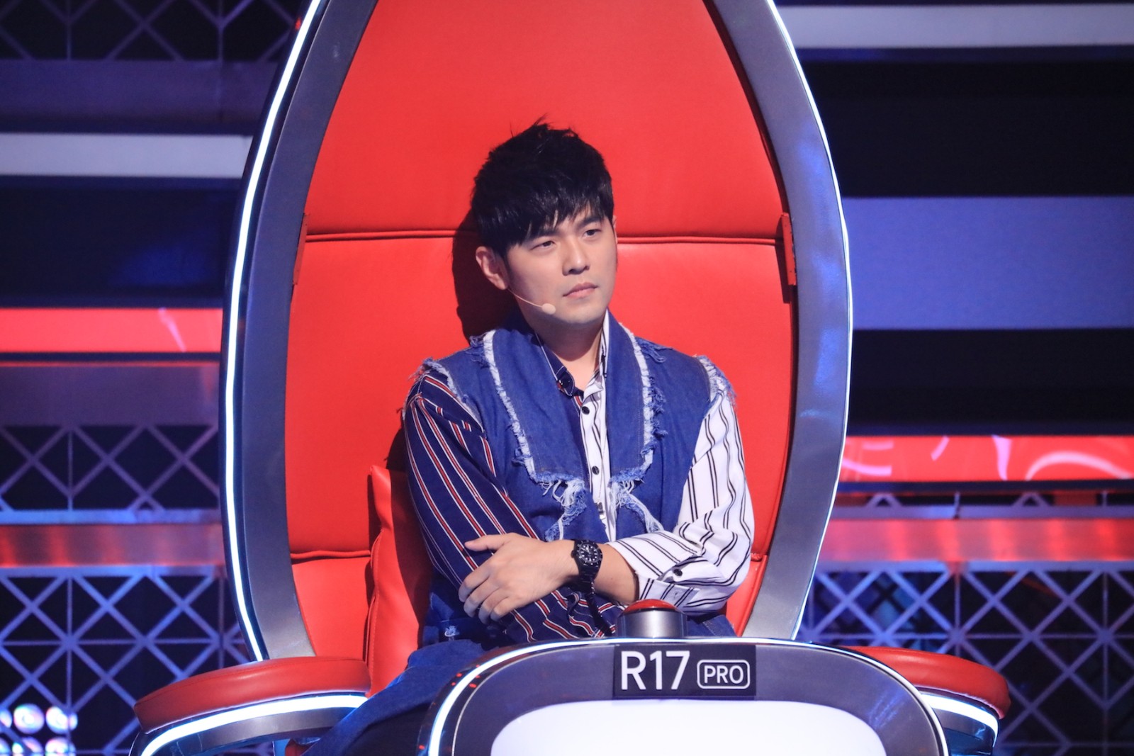 《中国好声音》周杰伦、哈林开启“四强争夺”