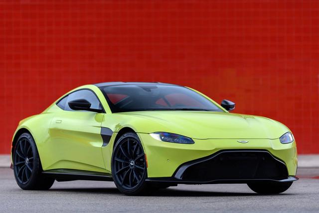 2019阿斯顿马丁Vantage，让AMG车主很惆怅啊！