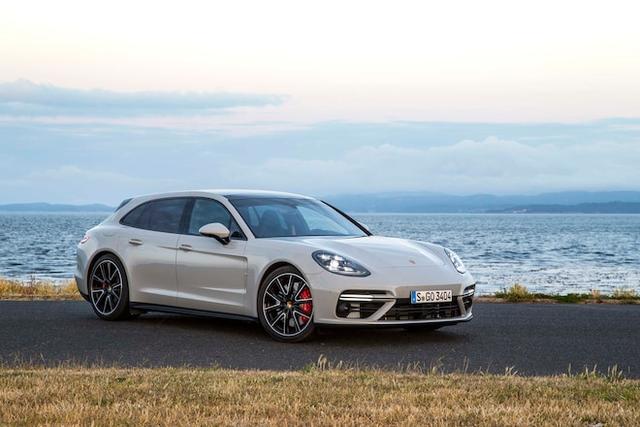 2018年保时捷PANAMERA 4运动赛车第一次测试：姿态和精度