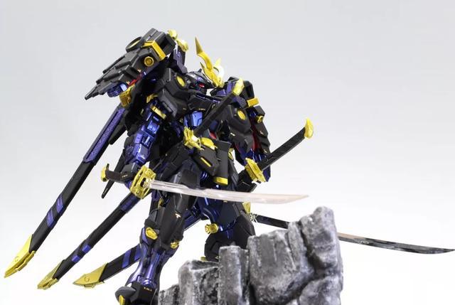 模玩控:黑色战国异端高达