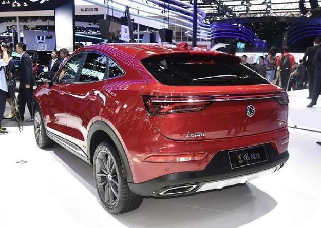 2018年下半年最拉风SUV，比风光580大气，1.5T配碰撞预警，12万