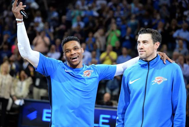 感动致敬!雷霆队魂 尼克·科里森宣告退役