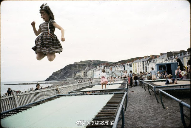 20世纪60年代中期的欧洲日常,由摄影师 Willia