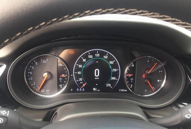 全新一代君威！迟来的一篇提车作业，朋友都说骚包