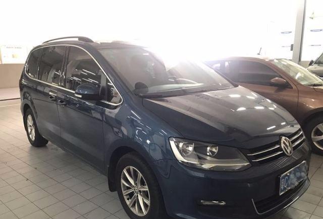 花30万提了台大众夏朗，开奥德赛的朋友说：还没五菱宏光舒服