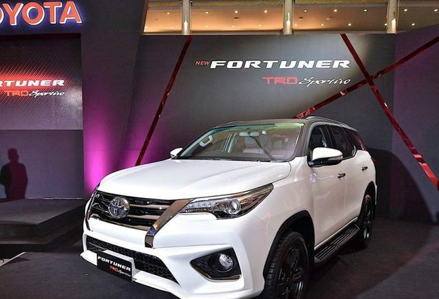 丰田新小普拉多，非承载越野不输陆巡，仅售26万，还买啥H9？