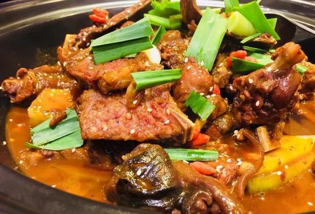 甲鱼土鸡烧排骨