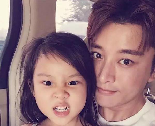 国内一线明星, 4500万买辆法拉利, 特意开去剧组拍戏