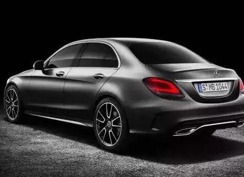 2019款全新奔驰C级！到底值不值得购买？