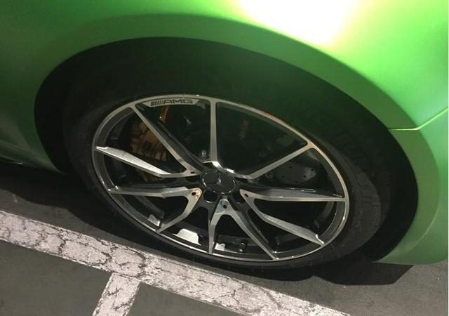 AMG GTR 客色青青柳色青