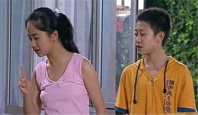 杨紫内衣图片_杨紫性感内衣图片