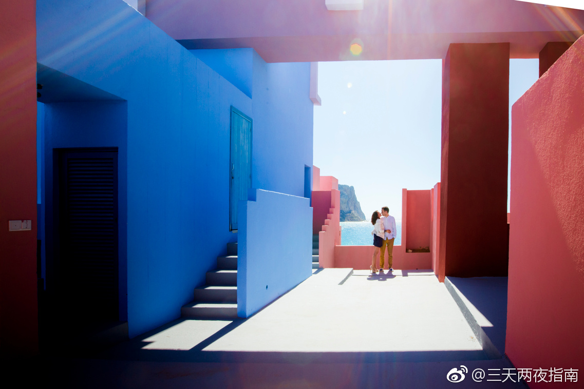 红墙(La Muralla Roja)位于瓦伦西亚自治区