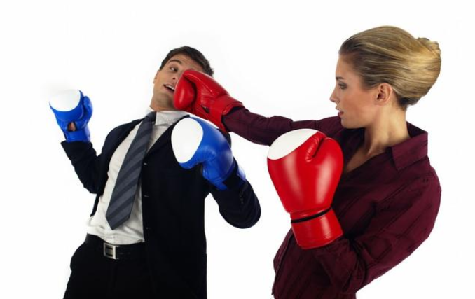 没想到这几种小人居然藏得这么深!这份职场小人图鉴拿好不谢