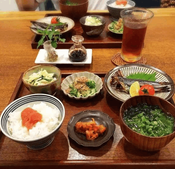 日本人普通家庭的一日三餐