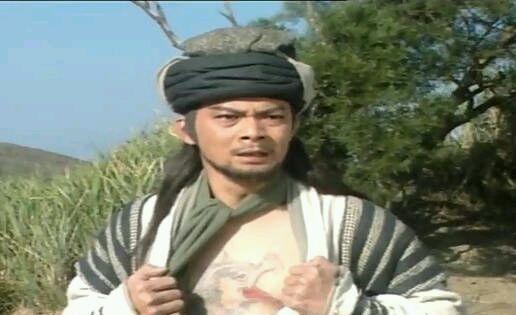 金庸说胸口刺狼头的是契丹皇族 而传说身体有这特征才是纯种汉人